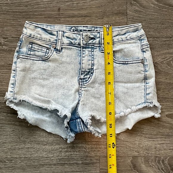 Delias Bradley Women Shorts Raw Hem Denim Jean Size 00 - Picture 6 of 6